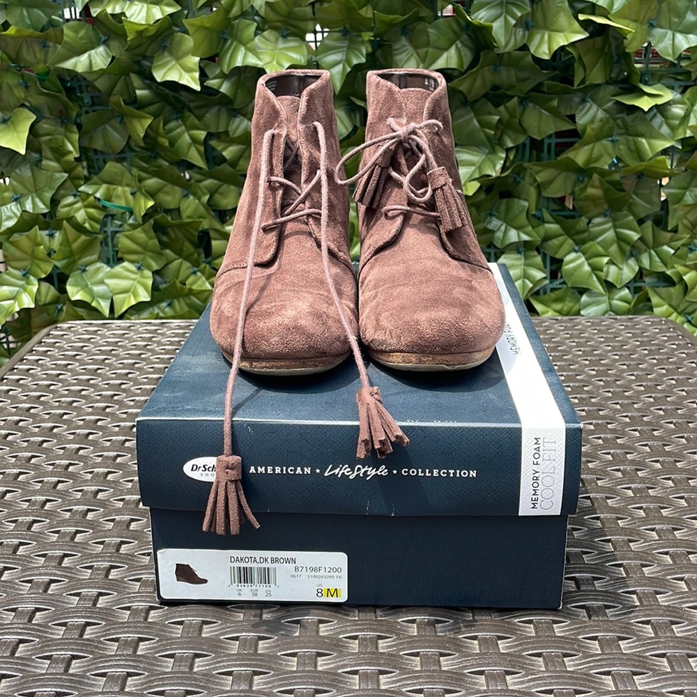 Dr. Scholl’s suede leather booties